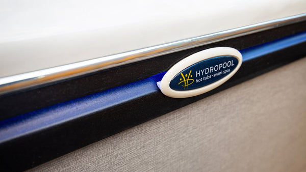 Hydropool Signature 655 Hot Tub - GOLD