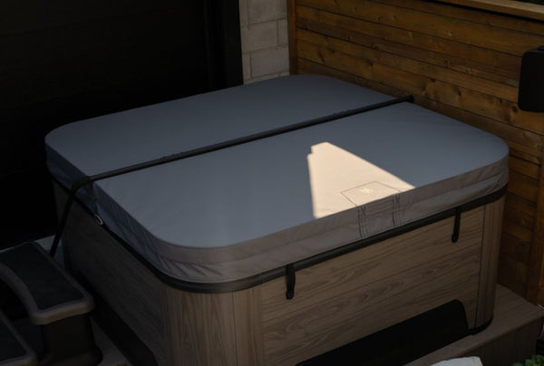 Replacement cover for Hydropool Signature 455 & 579 Gold/Platinum Hot Tub - Grey.