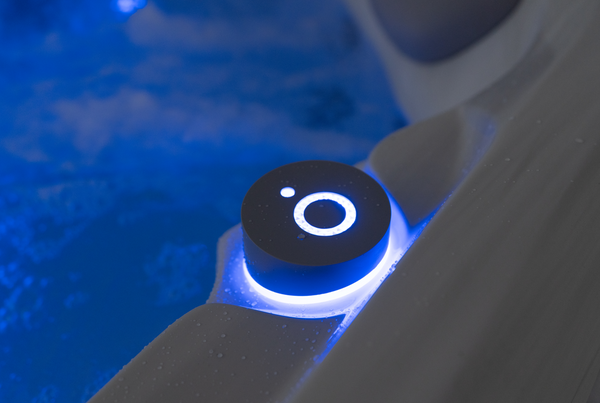 AquaSolus Brook Hot Tub